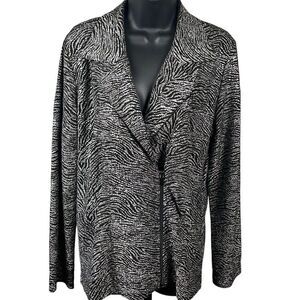 Chico's black and silver metallic tiger print asymmetrical zip front jacket sz 1